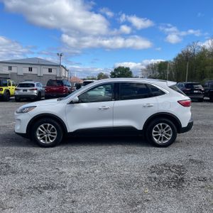 FORD ESCAPE SE - 3