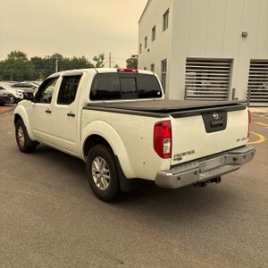 2017 Nissan FRONTIER SV — фото 5