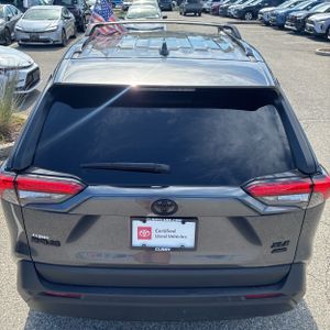 صورة 16 لـ 2025 Toyota RAV4 XLE PREMIUM