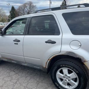 FORD ESCAPE XLT - 6
