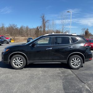 NISSAN ROGUE SV - 3