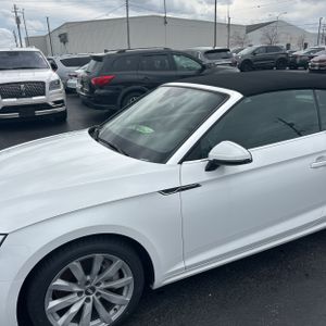 AUDI A5 2.0T PREMIUM - 2