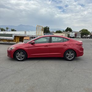 2018 Hyundai ELANTRA SEL 照片 3