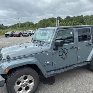 2015 JEEP WRANGLER UNLIMITED SAHARA 照片 2