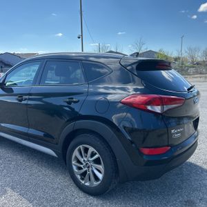HYUNDAI TUCSON SEL PLUS - 6