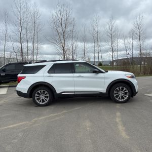 FORD EXPLORER XLT - 10