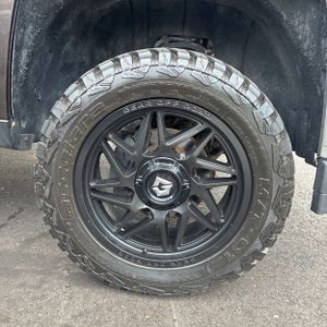 2018 Chevrolet SILVERADO 1500 LT — миниатюра 18
