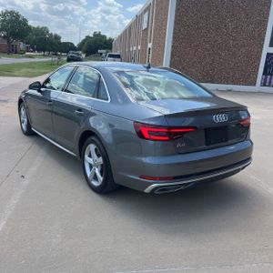 صورة 5 لـ 2019 AUDI A4 PREMIUM