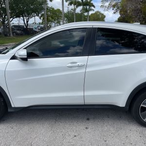 HONDA HR-V EX-L - 4