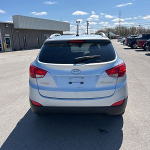 HYUNDAI TUCSON GLS - 7