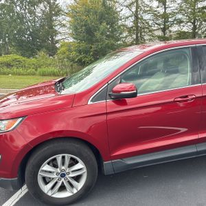 FORD EDGE SEL - 2