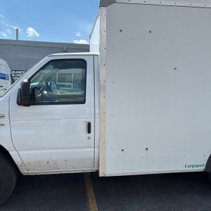 FORD E-350 CUTAWAY - 4