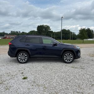 2023 Toyota RAV4 XLE PREMIUM photo 10