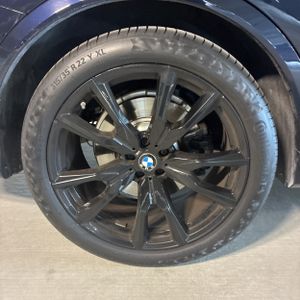 صورة مصغرة 19 لـ 2023 BMW X7 XDRIVE40I