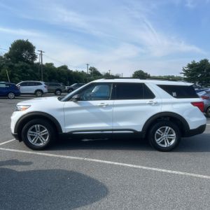 2024 FORD EXPLORER XLT 照片 3