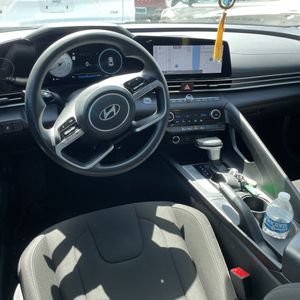 صورة مصغرة 35 لـ 2024 Hyundai ELANTRA SEL
