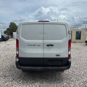FORD TRANSIT 250 - 7