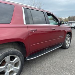 CHEVROLET SUBURBAN PREMIER - 9