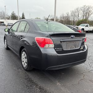 SUBARU IMPREZA 2.0I - 5