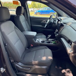صورة مصغرة 33 لـ 2023 Chevrolet TRAVERSE LT CLOTH