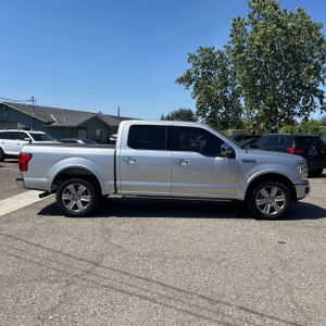 FORD F-150 PLATINUM - 10