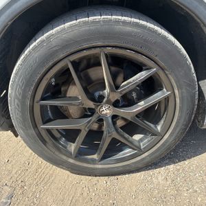 2019 ALFA Romeo STELVIO AWD — миниатюра 17