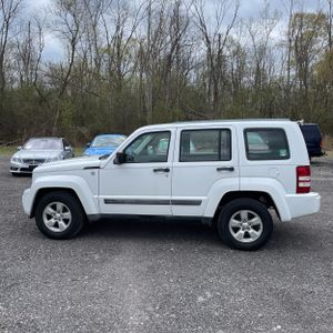 JEEP LIBERTY SPORT - 3