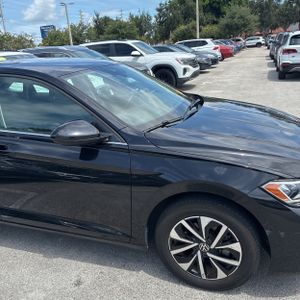 صورة مصغرة 11 لـ 2023 Volkswagen JETTA S