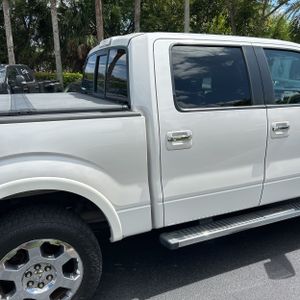 FORD F-150 LARIAT - 9