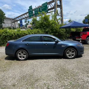 FORD TAURUS SEL - 10