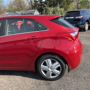 HYUNDAI ELANTRA GT BASE - 6