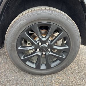 صورة 18 لـ 2020 JEEP GRAND CHEROKEE ALTITUDE