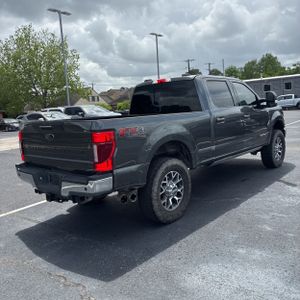 FORD F-250 SUPER DUTY LARIAT - 8