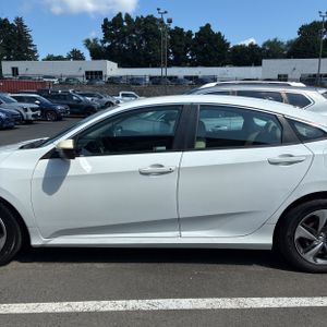 صورة 4 لـ 2019 Honda CIVIC LX