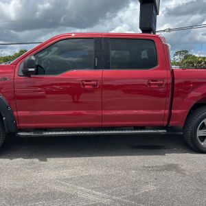 2018 FORD F-150 XLT photo 4