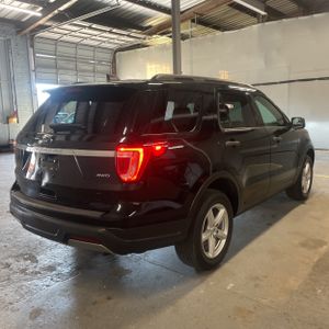 FORD EXPLORER BASE - 8