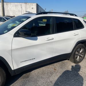 JEEP CHEROKEE LIMITED - 4