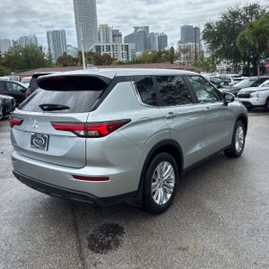 MITSUBISHI OUTLANDER ES 2.5 2WD - 8