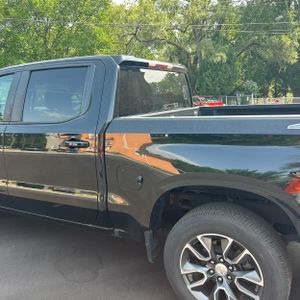 2023 Chevrolet SILVERADO 1500 LT 照片 6
