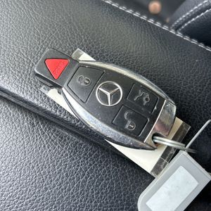 2015 Mercedes-BENZ C-CLASS thumbnail 54