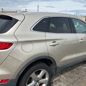 LINCOLN MKC PREMIERE - 9