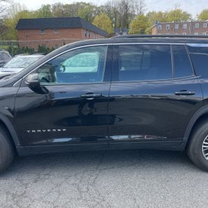 CHEVROLET TRAVERSE LT - 3