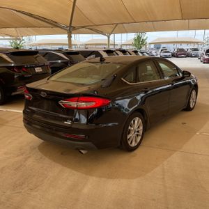FORD FUSION SE - 7