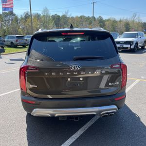 KIA TELLURIDE EX - 7