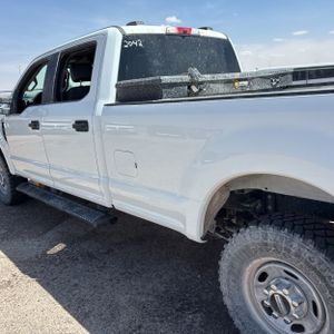 FORD F-250 SUPER DUTY XL - 6