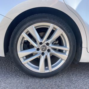2022 Lexus IS 300 BASE — миниатюра 19