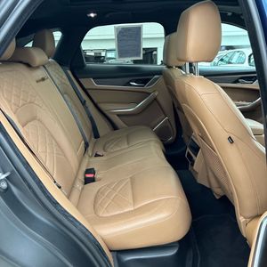 صورة 34 لـ 2021 Jaguar F-PACE P250 S