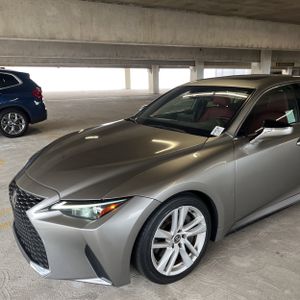 LEXUS IS 300 BASE - 2