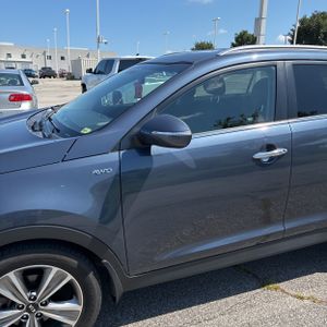 2014 KIA SPORTAGE SX photo 2