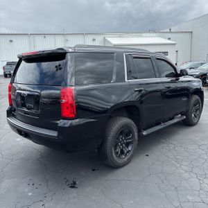 CHEVROLET TAHOE LS - 8